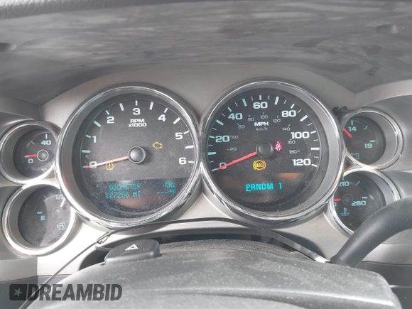 2009 GMC Sierra 2500HD SLE z VIN 1GTHK59K59E136509, wystawiony jako IAAI lot #42308626 z przebiegiem 127 256 mil mil oraz . Historia ofert i sprzedaży dostępna na DreamBid. Obrazek 7.