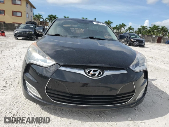 2012 Hyundai Veloster w/Gray Int с VIN KMHTC6AD5CU036722, выставлен на аукционе Copart как лот 60618205 с пробегом Не указан миль и Чистый • Clean title. История ставок и продаж доступна на DreamBid. Изображение 5.