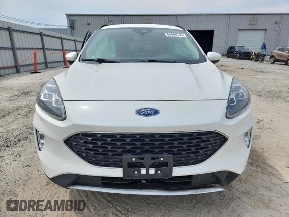 2020 Ford Escape Titanium z VIN 1FMCU9J91LUB53076, wystawiony jako Copart lot #64008765 z przebiegiem Nie podano mil oraz Nie do naprawy • Non repairable. Historia ofert i sprzedaży dostępna na DreamBid. Obrazek 5.