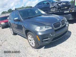 2012 BMW X5 35i с VIN 5UXZV4C52CL988634, выставлен на аукционе IAAI как лот 42775913 с пробегом 208 393 миль миль и . История ставок и продаж доступна на DreamBid. Изображение 1.