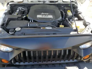 2013 Jeep Wrangler Unlimited Sport with VIN 1C4BJWDG5DL694642, listed as a Copart auction lot 52444395 with 92,559 mi miles and Clean Title. Bid and sale history available at carsss.com. Image 12.