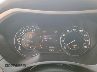 2014 Lincoln MKZ z VIN 3LN6L2G90ER815819, wystawiony jako Copart lot #61189515 z przebiegiem 101 148 mil mil oraz Szkoda całkowita • Salvage title. Historia ofert i sprzedaży dostępna na DreamBid. Obrazek 9.