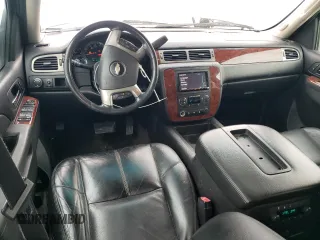 2012 Chevrolet Suburban LT с VIN 1GNSCJE06CR132329, выставлен на аукционе Copart как лот 45734845 с пробегом 167 148 миль миль и Списание • Salvage title. История ставок и продаж доступна на DreamBid. Изображение 8.