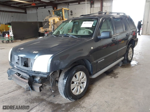 2010 Mercury Mountaineer with VIN 4M2EN4HE4AUJ02016, listed as a IAAI auction lot 30737298 with 207,600 mi miles. Bid and sale history available at carsss.com. Image 20.