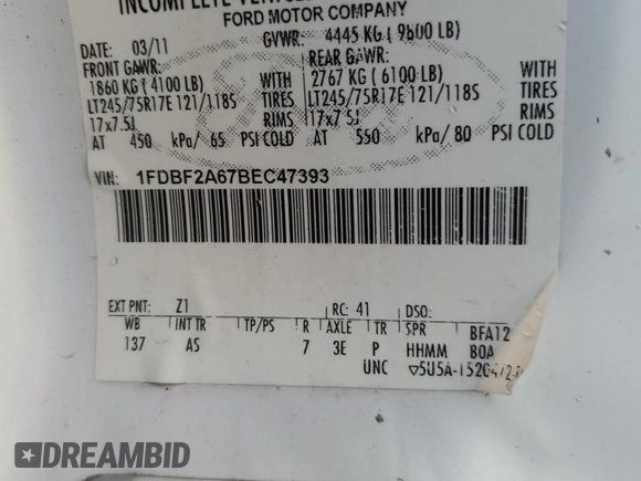 2011 Ford F-250 XL z VIN 1FDBF2A67BEC47393, wystawiony jako Copart lot #55200095 z przebiegiem 65 588 mil mil oraz Szkoda całkowita • Salvage title. Historia ofert i sprzedaży dostępna na DreamBid. Obrazek 12.