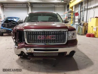 2013 GMC Sierra 1500 SLT with VIN 3GTP2WE70DG138799, listed as a IAAI auction lot 41555069 with 137,850 mi miles. Bid and sale history available at carsss.com. Image 12.