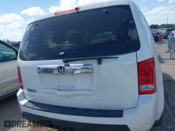2012 Honda Pilot EX-L with VIN 5FNYF3H52CB023756, listed as a IAAI auction lot 41819122 with 177,946 mi miles. Bid and sale history available at carsss.com. Image 16.