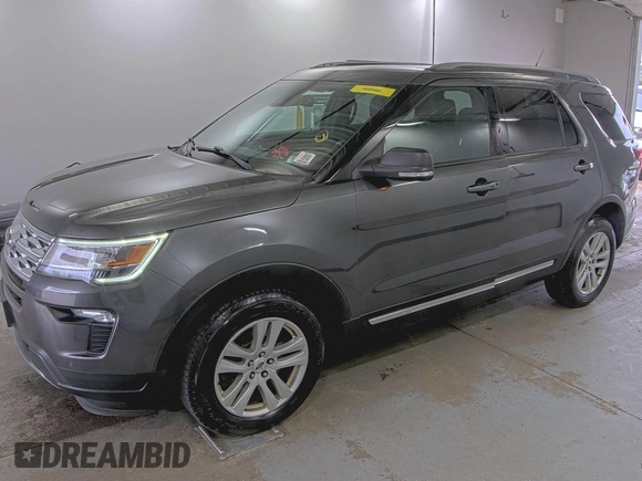 2019 Ford Explorer XLT z VIN 1FM5K8D85KGB20171, wystawiony jako IAAI lot #42767312 z przebiegiem 83 569 mil mil oraz . Historia ofert i sprzedaży dostępna na DreamBid. Obrazek 21.