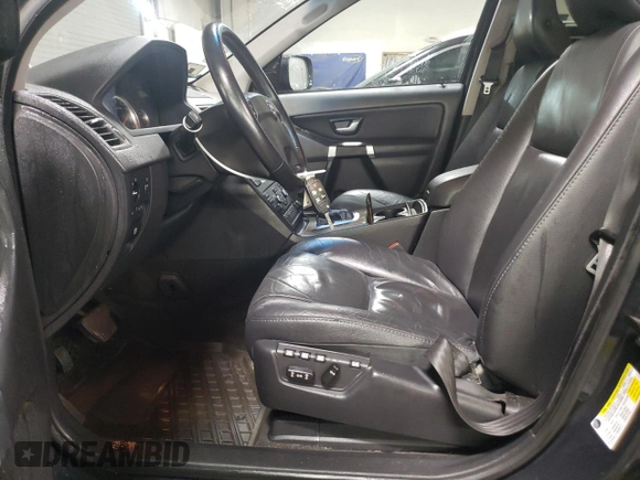 2011 Volvo XC90 I6 with VIN YV4952CZ5B1599180, listed as a Copart auction lot 52117135 with 90,480 mi miles and Salvage Title. Bid and sale history available at DreamBid. Image 7.