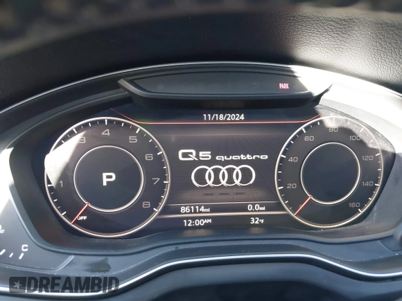 2020 Audi Q5 Premium Plus with VIN WA1BNAFY3L2071645, listed as a IAAI auction lot 40912823 with 86,114 mi miles. Bid and sale history available at carsss.com. Image 7.