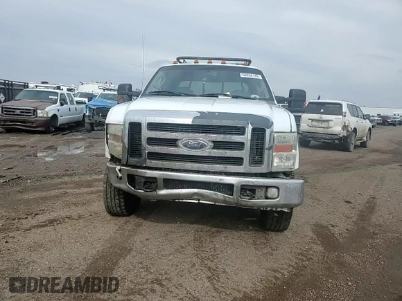 2008 Ford F-350 XL z VIN 1FTWW33R58EA97263, wystawiony jako Copart lot #50834145 z przebiegiem 286 706 mil mil oraz Szkoda całkowita • Salvage title. Historia ofert i sprzedaży dostępna na DreamBid. Obrazek 11.