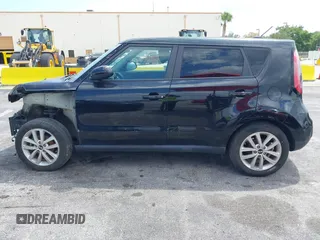 2018 Kia Soul + with VIN KNDJP3A56J7904245, listed as a IAAI auction lot 41985285 with 103,824 mi miles. Bid and sale history available at carsss.com. Image 15.