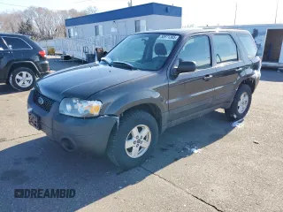 2007 Ford Escape XLS with VIN 1FMYU02Z77KA52643, listed as a Copart auction lot 50971365 with 183,604 mi miles and Salvage Title. Bid and sale history available at carsss.com. Image 1.