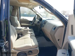 2005 Ford F-150 XLT with VIN 1FTRW12W25FB67686, listed as a IAAI auction lot 41530898 with 162,664 mi miles. Bid and sale history available at carsss.com. Image 5.