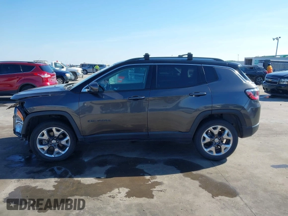 2021 Jeep Compass Limited with VIN 3C4NJDCB5MT596447, listed as a IAAI auction lot 41597395 with 70,203 mi miles and . Bid and sale history available at carsss.com. Image 15.