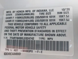 2020 Honda CR-V Touring with VIN 7FART6H9XLE024742, listed as a IAAI auction lot 42120164 with 32,213 mi miles and . Bid and sale history available at DreamBid. Image 9.