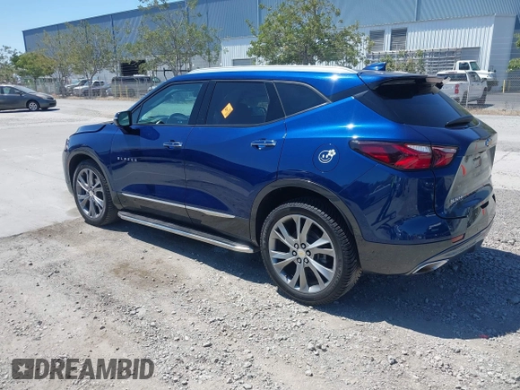 2022 Chevrolet Blazer Premier z VIN 3GNKBFRS9NS163926, wystawiony jako IAAI lot #42520738 z przebiegiem 45 560 mil mil oraz . Historia ofert i sprzedaży dostępna na DreamBid. Obrazek 3.