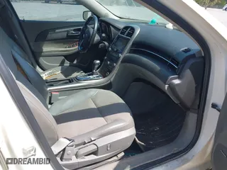 2013 Chevrolet Malibu LT with VIN 1G11E5SA6DF119224, listed as a IAAI auction lot 42047864 with 178,537 mi miles. Bid and sale history available at carsss.com. Image 5.
