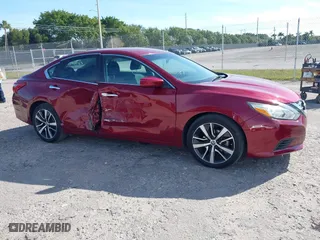 2018 Nissan Altima 2.5 SL with VIN 1N4AL3AP9JC133645, listed as a IAAI auction lot 41278236 with 81,605 mi miles. Bid and sale history available at carsss.com. Image 1.