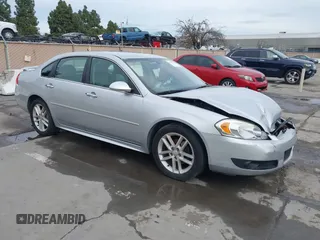 2016 Chevrolet Impala LTZ z VIN 2G1WC5E39G1115446, wystawiony jako IAAI lot #41575973 z przebiegiem 183 313 mil mil oraz . Historia ofert i sprzedaży dostępna na DreamBid. Obrazek 1.