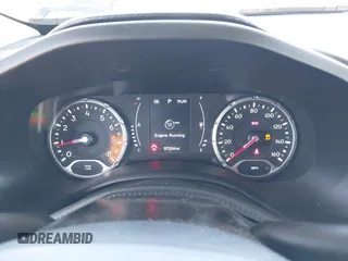 2017 Jeep Renegade Latitude z VIN ZACCJBBB8HPF61752, wystawiony jako IAAI lot #42096538 z przebiegiem 97 204 mil mil oraz . Historia ofert i sprzedaży dostępna na DreamBid. Obrazek 7.