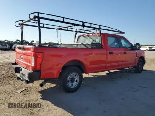 2019 Ford Super Duty F-250 SRW XL with VIN 1FT7W2A62KEC15283, listed as a Copart auction lot 83640544 with 170,009 mi miles and Salvage Title. Bid and sale history available at carsss.com. Image 3.