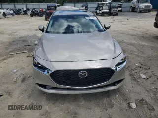 2023 Mazda 3 S Carbon Edition z VIN 3MZBPACMXPM378744, wystawiony jako Copart lot #63673265 z przebiegiem 7 641 mil mil oraz Szkoda całkowita • Salvage title. Historia ofert i sprzedaży dostępna na DreamBid. Obrazek 5.