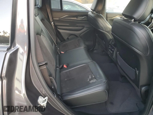 2023 Jeep Grand Cherokee Laredo с VIN 1C4RJGAG2PC662664, выставлен на аукционе Copart как лот 82878804 с пробегом 9 800 миль миль и Списание • Salvage title. История ставок и продаж доступна на DreamBid. Изображение 11.