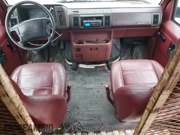 1995 GMC Safari Cargo with VIN 1GTDM19W6SB504983, listed as a Copart auction lot 47898775 with 440,250 mi miles and Salvage Title. Bid and sale history available at carsss.com. Image 8.