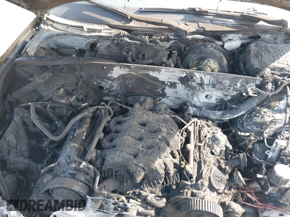 2006 Audi A4 3.0L with VIN WAUDT48HX6K001760, listed as a IAAI auction lot 41803059 with 1 mi miles. Bid and sale history available at carsss.com. Image 10.