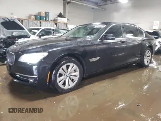 2015 BMW 7 Series 740Li xDrive with VIN WBAYF4C50FGS99499, listed as a Copart auction lot 87686735 with 108,568 mi miles and Salvage Title. Bid and sale history available at carsss.com. Image 1.