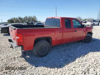 2007 Chevrolet Silverado 1500 1LT with VIN 1GCEC19087Z537839, listed as a Copart auction lot 49781855 with 121,981 mi miles and Salvage Title. Bid and sale history available at DreamBid. Image 3.