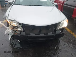 2013 Toyota Camry L with VIN 4T1BF1FK9DU695336, listed as a IAAI auction lot 41759203 with 123,307 mi miles. Bid and sale history available at carsss.com. Image 6.