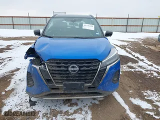 2022 Nissan Kicks SR with VIN 3N1CP5DV8NL482046, listed as a IAAI auction lot 41376359 with 19,149 mi miles. Bid and sale history available at carsss.com. Image 12.