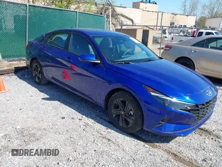 2023 Hyundai Elantra Blue z VIN KMHLM4AJ0PU052419, wystawiony jako IAAI lot #41989358 z przebiegiem 39 278 mil mil oraz . Historia ofert i sprzedaży dostępna na DreamBid. Obrazek 1.
