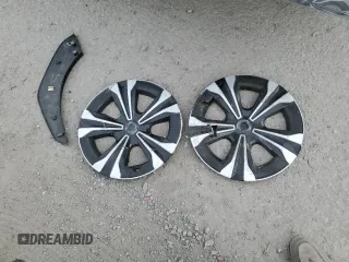 2023 Toyota bZ4X XLE z VIN JTMABACA1PA009058, wystawiony jako Copart lot #42633585 z przebiegiem 39 922 mil mil oraz Szkody całkowita. Historia ofert i sprzedaży dostępna na DreamBid. Obrazek 15.