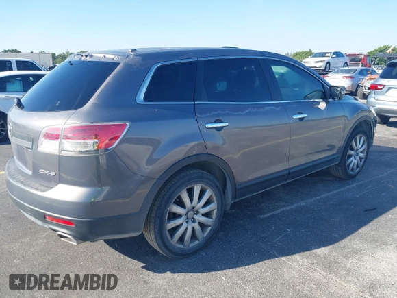 2008 Mazda CX-9 Touring with VIN JM3TB28AX80126319, listed as a IAAI auction lot 41789609 with 230,798 mi miles and . Bid and sale history available at carsss.com. Image 4.