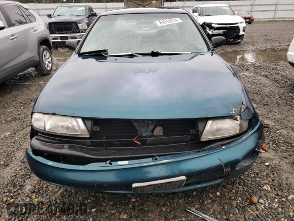 1997 Nissan Altima XE with VIN 1N4BU31D3VC222205, listed as a Copart auction lot 84018274 with 261,349 mi miles and Salvage Title. Bid and sale history available at carsss.com. Image 5.