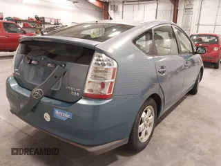 2008 Toyota Prius with VIN JTDKB20U587723685, listed as a IAAI auction lot 41828995 with 193,613 mi miles. Bid and sale history available at carsss.com. Image 4.