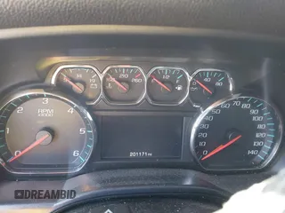 2015 Chevrolet Silverado 1500 LT with VIN 1GCVKREC8FZ213225, listed as a IAAI auction lot 42069659 with 201,171 mi miles. Bid and sale history available at carsss.com. Image 7.