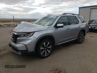 2024 Honda Pilot Touring z VIN 5FNYG1H79RB006948, wystawiony jako Copart lot #50937685 z przebiegiem 45 019 mil mil oraz Szkoda całkowita • Salvage title. Historia ofert i sprzedaży dostępna na DreamBid. Obrazek 1.