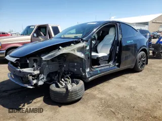 2021 Tesla Model Y Long Range z VIN 5YJYGDEE2MF088678, wystawiony jako Copart lot #55221345 z przebiegiem 74 566 mil mil oraz Szkoda całkowita • Salvage title. Historia ofert i sprzedaży dostępna na DreamBid. Obrazek 1.