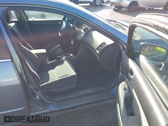 2007 Honda Accord LX с VIN 1HGCM56487A088049, выставлен на аукционе IAAI как лот 42103774 с пробегом 219 770 миль миль и . История ставок и продаж доступна на DreamBid. Изображение 5.