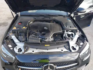 2023 Mercedes-Benz E 450 with VIN W1KZF5KB2PB157406, listed as a IAAI auction lot 42075910 with 18,507 mi miles and . Bid and sale history available at DreamBid. Image 10.