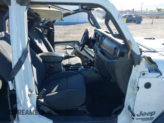 2019 Jeep Wrangler Unlimited Sport S with VIN 1C4HJXDN6KW523554, listed as a IAAI auction lot 41648277 with 91,648 mi miles and . Bid and sale history available at DreamBid. Image 5.