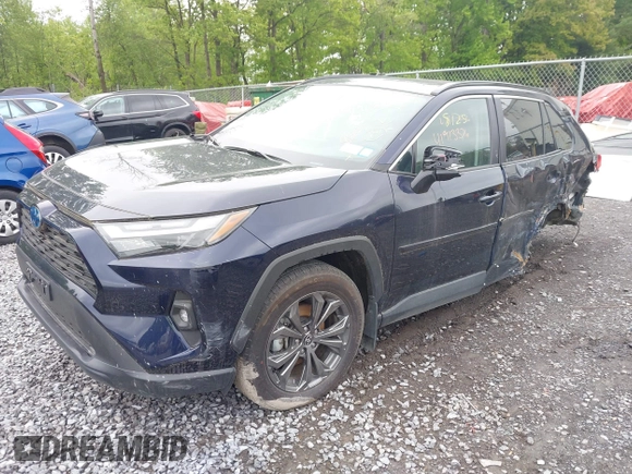 2024 Toyota RAV4 Hybrid XLE Premium с VIN 2T3B6RFV6RW064860, выставлен на аукционе IAAI как лот 41913376 с пробегом 8 125 миль миль и . История ставок и продаж доступна на DreamBid. Изображение 17.