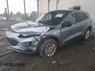2022 Ford Escape SE with VIN 1FMCU0G66NUB41002, listed as a IAAI auction lot 42616921 with Not provided miles and . Bid and sale history available at DreamBid. Image 18.