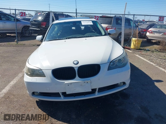 2005 BMW 5 Series 545i with VIN WBANB335X5B115402, listed as a IAAI auction lot 41679474 with Not Provided miles and . Bid and sale history available at carsss.com. Image 13.