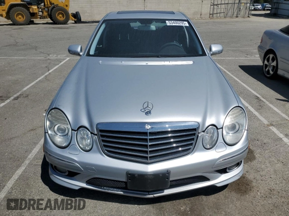 2009 Mercedes-Benz E-Class Luxury 3.5L with VIN WDBUF56X39B425021, listed as a Copart auction lot 53400295 with 0 mi miles and Clean Title. Bid and sale history available at carsss.com. Image 5.