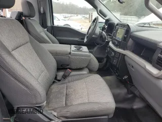 2023 Ford F-150 XL with VIN 1FTMF1CB1PKE33005, listed as a Copart auction lot 44924015 with 54,918 mi miles and Salvage Title. Bid and sale history available at carsss.com. Image 10.